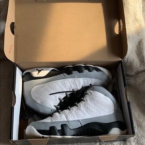 Air Jordan 9 Retro